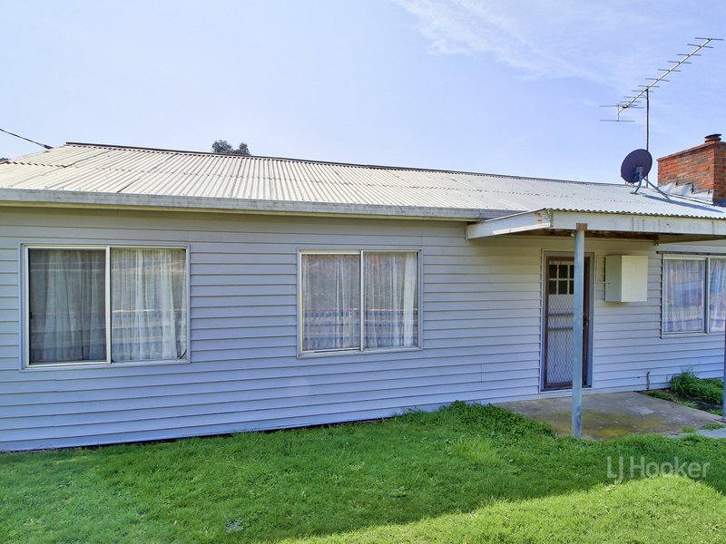 Photo - 244 Day Avenue, Omeo VIC 3898 - Image 2