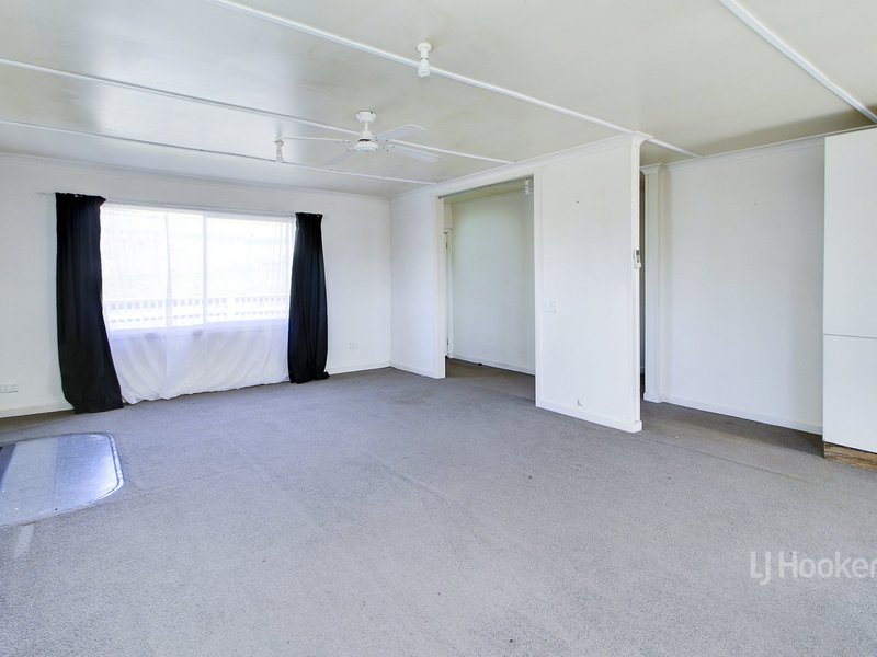 Photo - 244 Day Avenue, Omeo VIC 3898 - Image 7