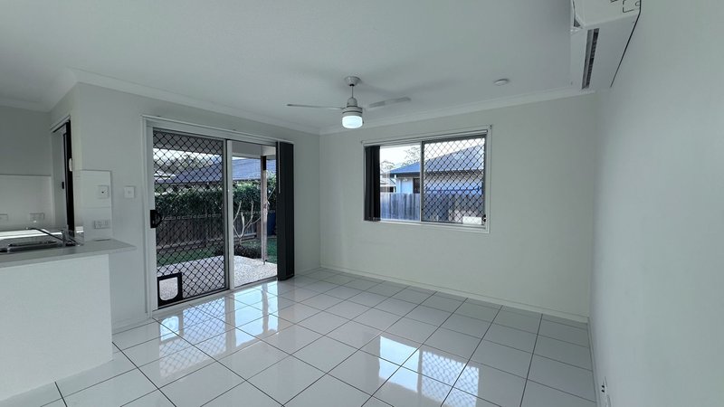 Photo - 2/44 Emerson Road, Bannockburn QLD 4207 - Image 2