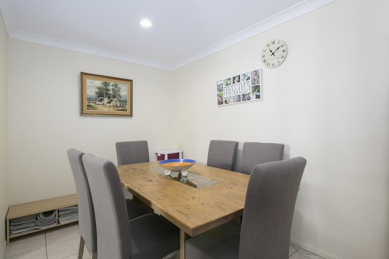 Photo - 2/44 Ernest Street, Morningside QLD 4170 - Image 6