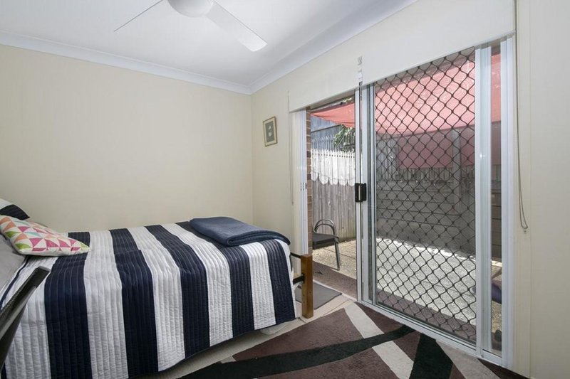 Photo - 2/44 Ernest Street, Morningside QLD 4170 - Image 9