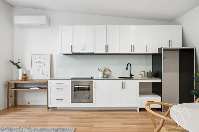 Photo - 2/44 Glen Huntly Road, Elwood VIC 3184 - Image 5