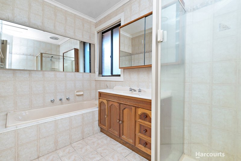 Photo - 2/44 Grange Park Avenue, Doncaster VIC 3108 - Image 4