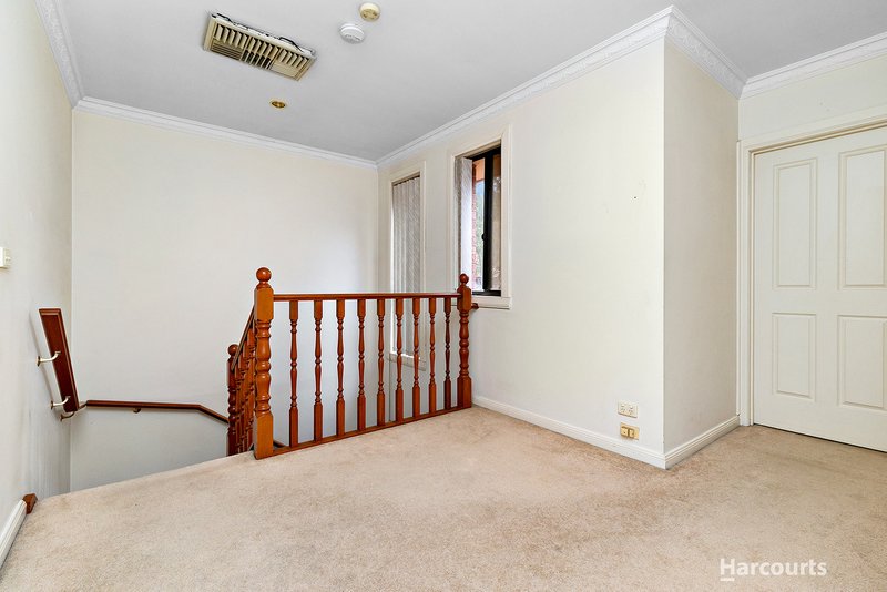Photo - 2/44 Grange Park Avenue, Doncaster VIC 3108 - Image 6