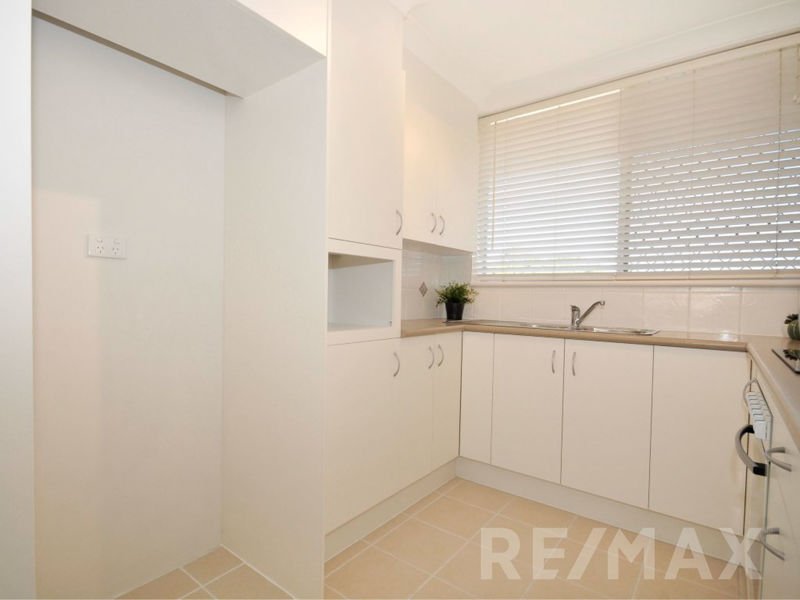 Photo - 2/44 Griffith Street, Everton Park QLD 4053 - Image 5