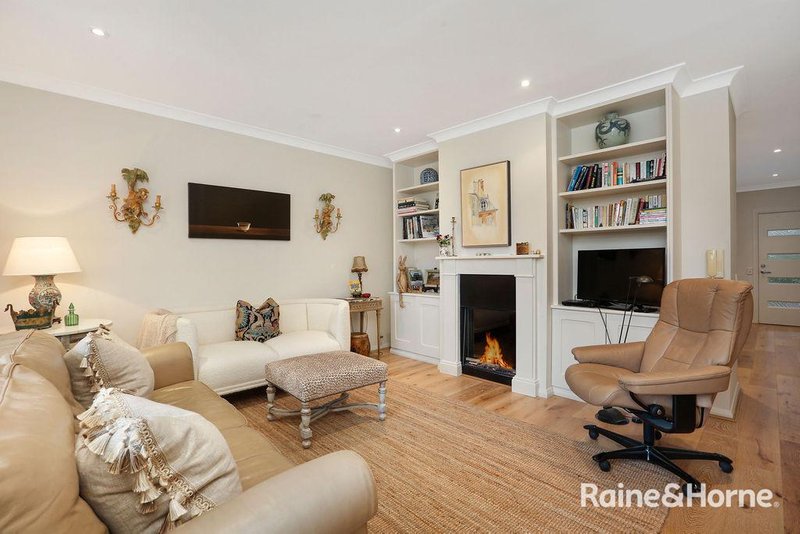 Photo - 2/44 Kangaloon Road, Bowral NSW 2576 - Image 5