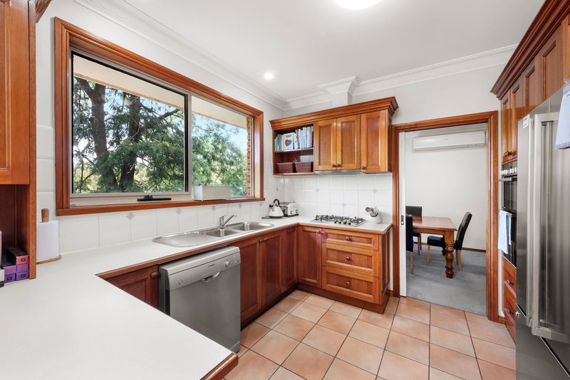 Photo - 2/44 Oliver Street, Ringwood VIC 3134 - Image 4