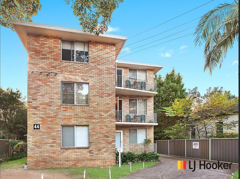 Photo - 2/44 Orpington Street, Ashfield NSW 2131 - Image 4