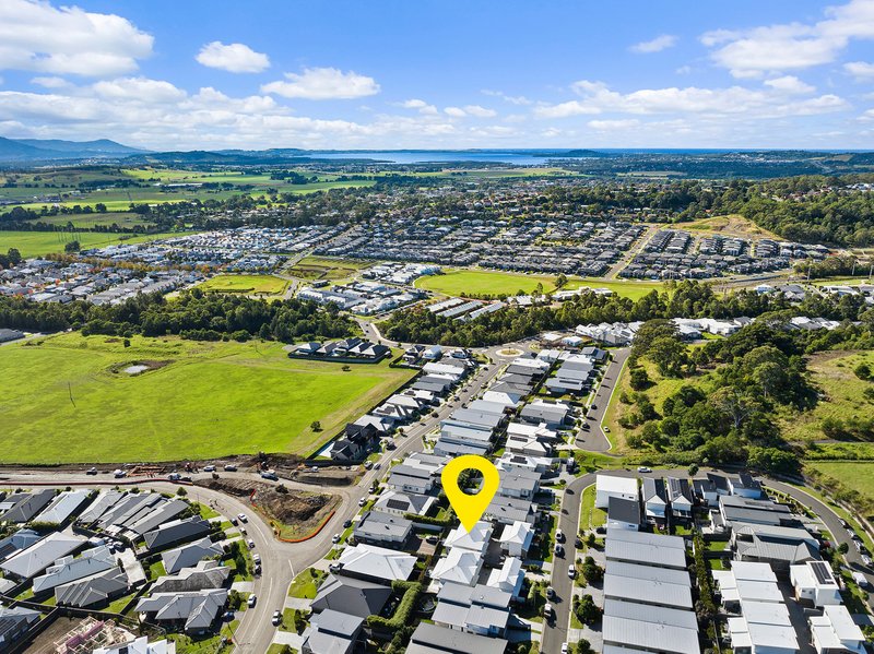 Photo - 2/44 Paul Circuit, Tullimbar NSW 2527 - Image 9