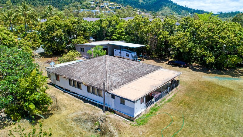 Photo - 244 Shute Harbour Road, Cannonvale QLD 4802 - Image 3