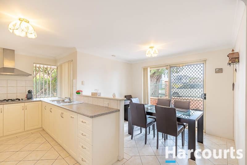 Photo - 2/44 Tuckey Street, Mandurah WA 6210 - Image 5