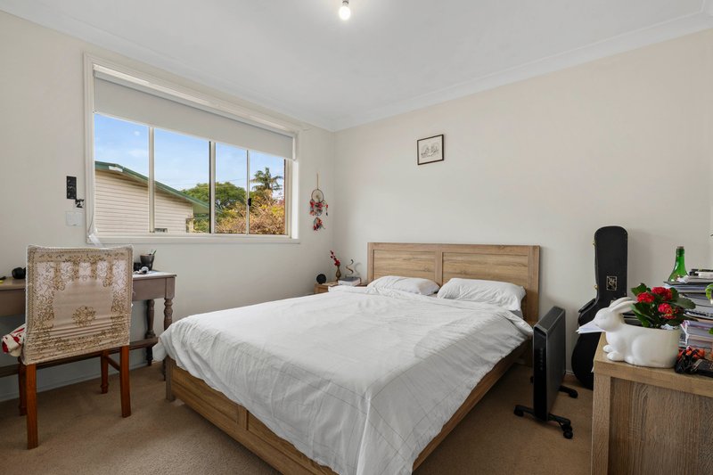 Photo - 2/44 Warner Avenue, Wyong NSW 2259 - Image 6