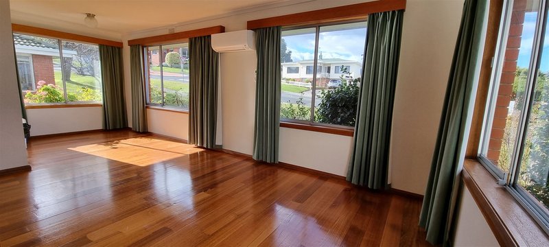 Photo - 2/44 Wentworth Street, Bellerive TAS 7018 - Image 2