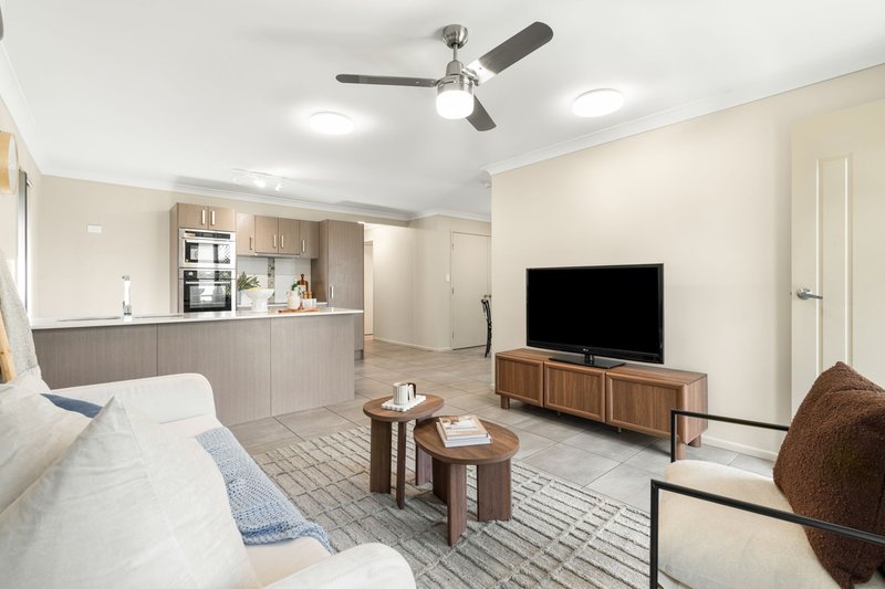 Photo - 2/44 Whiteman Street, Crestmead QLD 4132 - Image 6