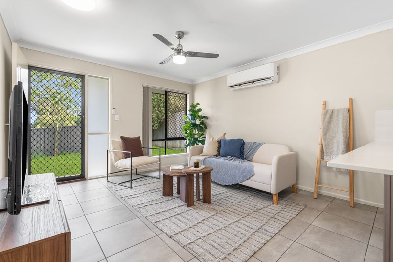 Photo - 2/44 Whiteman Street, Crestmead QLD 4132 - Image 7