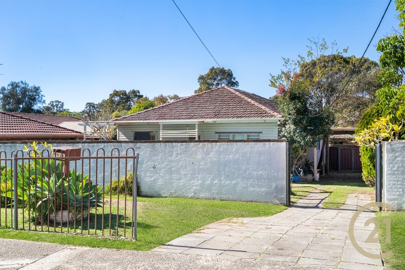 Photo - 244 Wonga Road, Lurnea NSW 2170 - Image 1