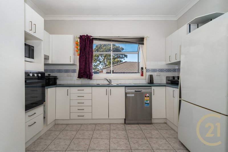 Photo - 244 Wonga Road, Lurnea NSW 2170 - Image 6