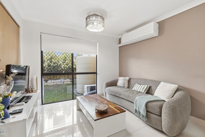 Photo - 24/43 Doulton Street, Calamvale QLD 4116 - Image 2