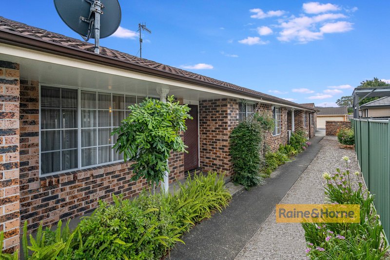 Photo - 2/444 Ocean Beach Road, Umina Beach NSW 2257 - Image 2