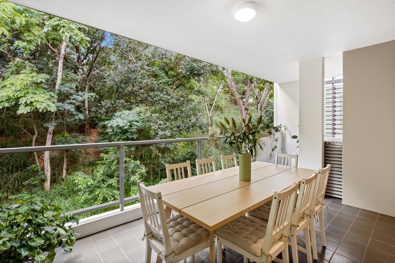 Photo - 244/71 Beeston Street, Teneriffe QLD 4005 - Image 1