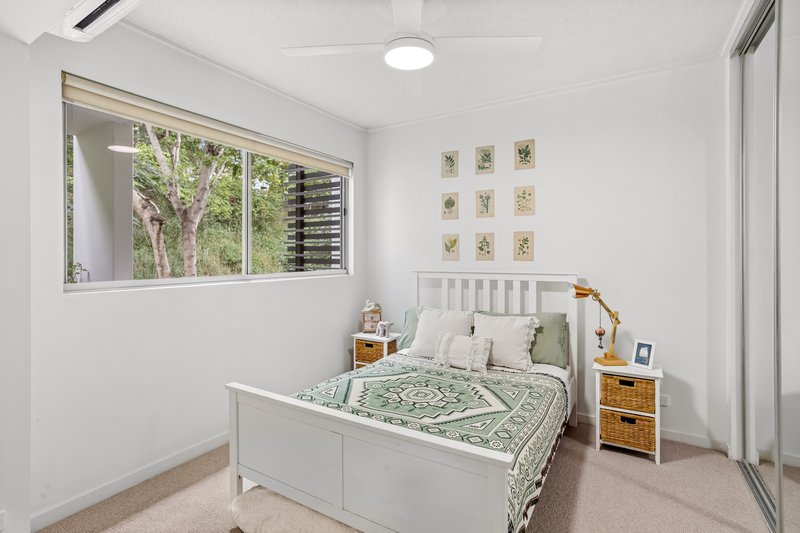 Photo - 244/71 Beeston Street, Teneriffe QLD 4005 - Image 5