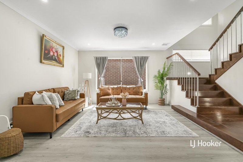 Photo - 244B Sayers Road, Truganina VIC 3029 - Image 4