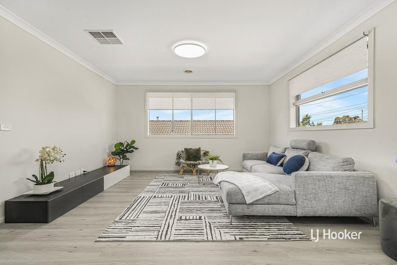 Photo - 244B Sayers Road, Truganina VIC 3029 - Image 6