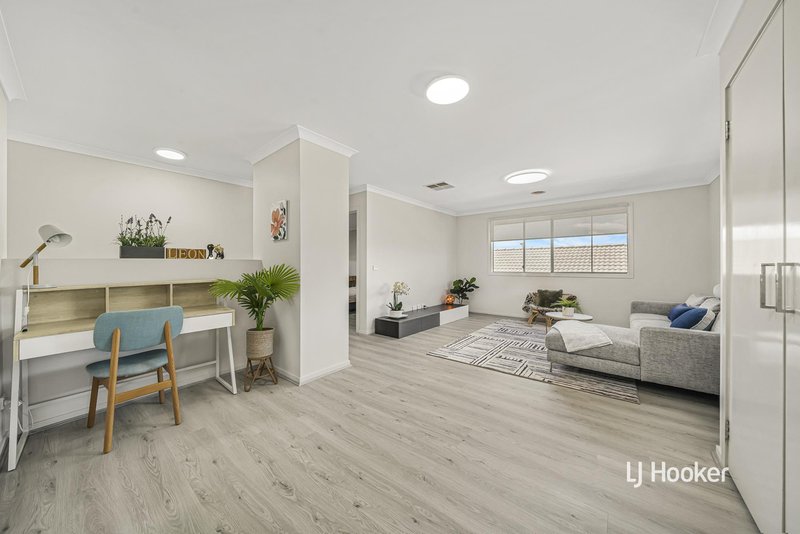 Photo - 244B Sayers Road, Truganina VIC 3029 - Image 7