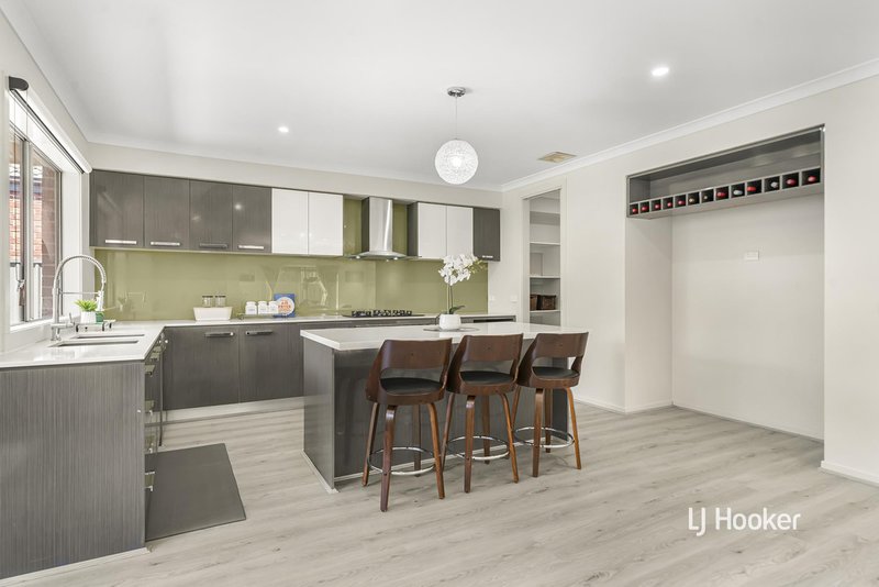 Photo - 244B Sayers Road, Truganina VIC 3029 - Image 9