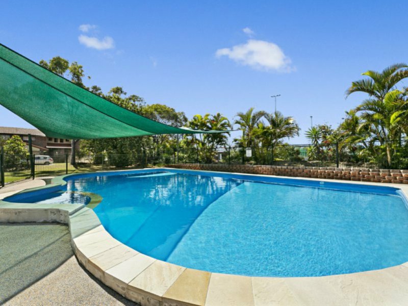 Photo - 24/5-15 Galeen Dve , Burleigh Waters QLD 4220 - Image 12