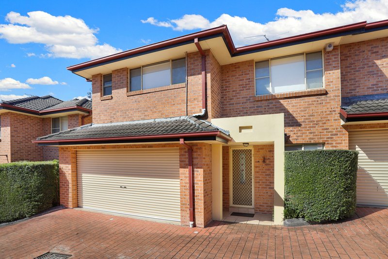 2/45-47 Cornelia Road, Toongabbie NSW 2146