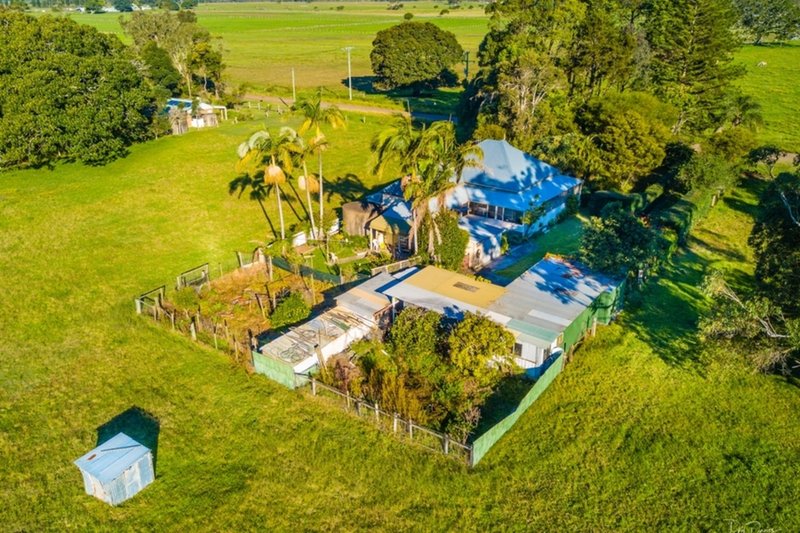 Photo - 245 Beach Road, Mitchells Island NSW 2430 - Image 2