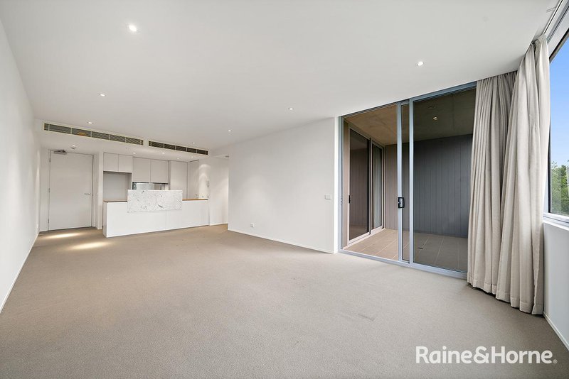 Photo - 24/5 Burbury Close, Barton ACT 2600 - Image 4