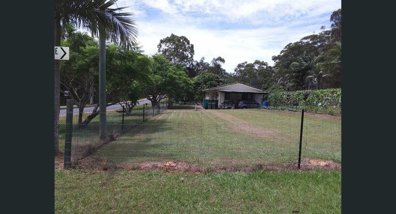 Photo - 245 Centre Road, Russell Island QLD 4184 - Image 3