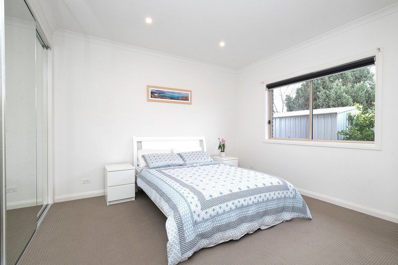 Photo - 2/45 Chelsey Street, Ardeer VIC 3022 - Image 6