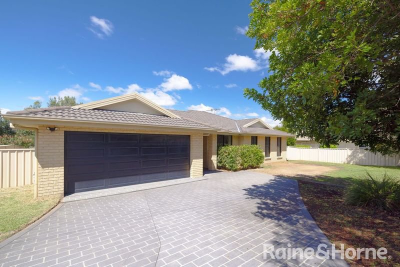 245 Denton Park Drive, Aberglasslyn NSW 2320