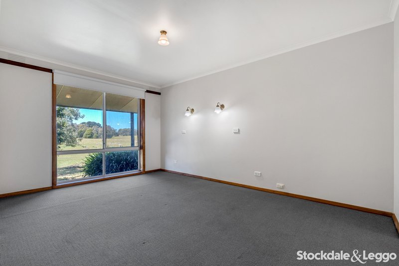 Photo - 245 Gehreys Lane, Kilmore VIC 3764 - Image 6