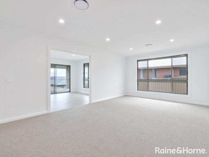 Photo - 245 Lawrence Drive, Kelso NSW 2795 - Image 15