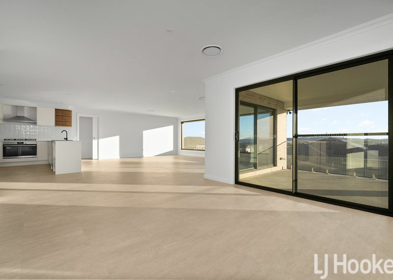 Photo - 245 Lawrence Drive, Kelso NSW 2795 - Image 3