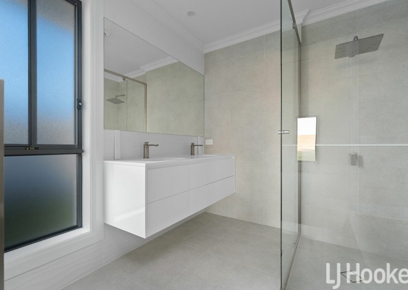 Photo - 245 Lawrence Drive, Kelso NSW 2795 - Image 12