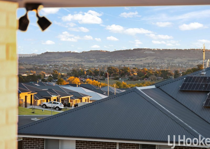 Photo - 245 Lawrence Drive, Kelso NSW 2795 - Image 16