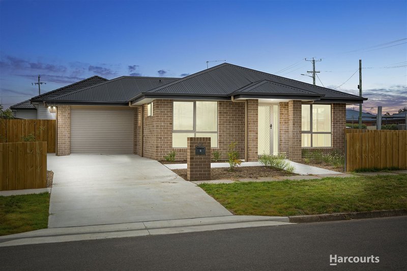 Photo - 2/45 Mackay Street, Mayfield TAS 7248 - Image 1