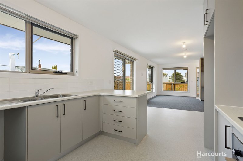 Photo - 2/45 Mackay Street, Mayfield TAS 7248 - Image 4