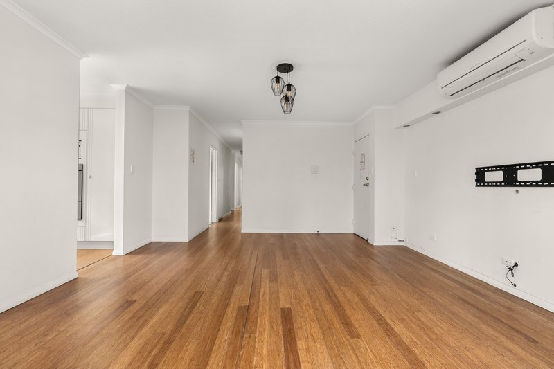 Photo - 245 Main Street, Kangaroo Point QLD 4169 - Image 3