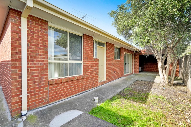 Photo - 2/45 Matthews Avenue, Airport West VIC 3042 - Image 17