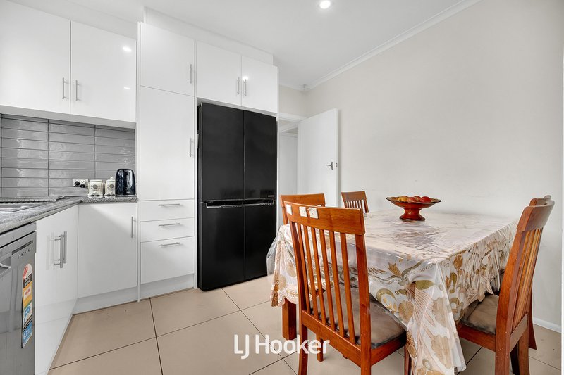 Photo - 2/45 Mcfees Road, Dandenong North VIC 3175 - Image 3