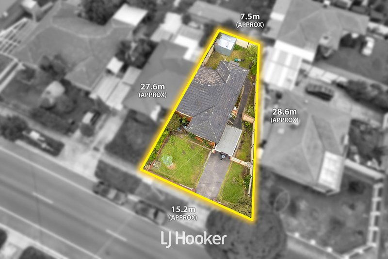 Photo - 2/45 Mcfees Road, Dandenong North VIC 3175 - Image 11