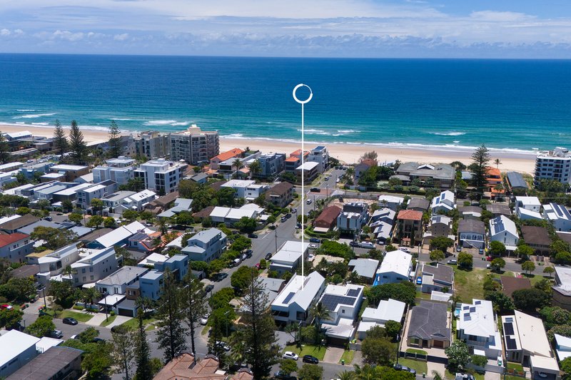 Photo - 2/45 Petrel Avenue, Mermaid Beach QLD 4218 - Image 15