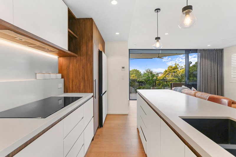 Photo - 245/2 Lucas Street, Lutwyche QLD 4030 - Image 2