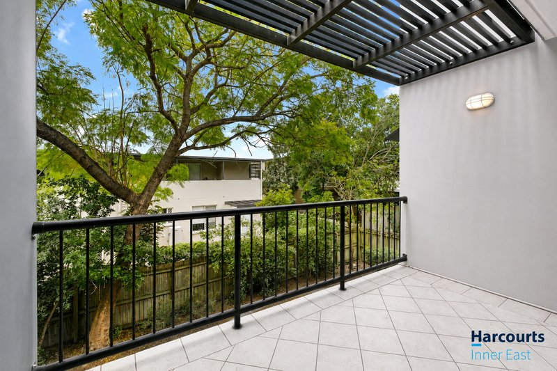 Photo - 2/454 Hawthorne Road, Bulimba QLD 4171 - Image 4